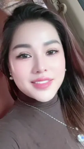 Khen thiệt Á 🥰# hiện tại cũng bệnh mờ có hết đâu 😜# @Loannguyen333 # @Loannguyen333 # @Loannguyen333 