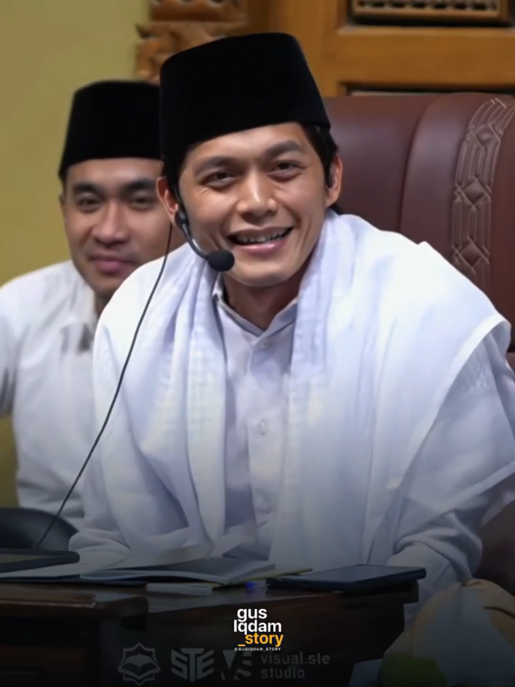 opo enek wong model ngunui cahhh??? #gusiqdamstory  . . . . #dawuhegusiqdam #wongpusat #katakatagusiqdam #tamplatecapcut 