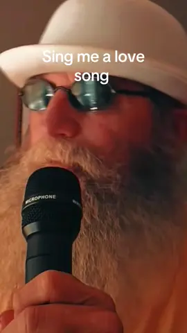 Sing me a love song - Cowboy Wayne #cowboy #cowboywayne #singmealovesong #videolyrics #lyrics_songs #lyrics #foryoupage #fyp 