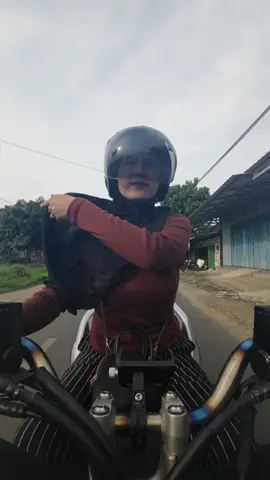 morning person 😎☺️ #fyp #motoran #sunmori 