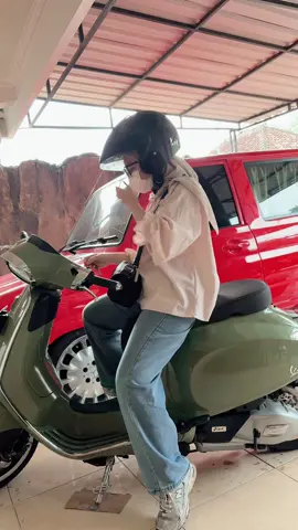 Mbak Lia lagi nugas #masyaallahtabarakkallah  #happynurbaeti 