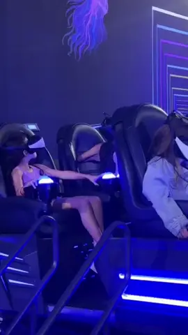 הסרטונים שלנו מראים רק חלק קטן מהאפשרויות. העולם הזה הרבה יותר גדול, הרבה יותר מרגש, והרבה יותר אמיתי ממה שאתם יכולים לדמיין. זה לא משהו שרואים, זה משהו שמרגישים. אז תפסיקו לדמיין ובואו להרגיש. בואו להיות חלק מהאקשן. בואו לחיות את החוויה במלואה. אנחנו מחכים לכם! #SpaceRunVR #VR #דמיון #להרגיש #אקשן 