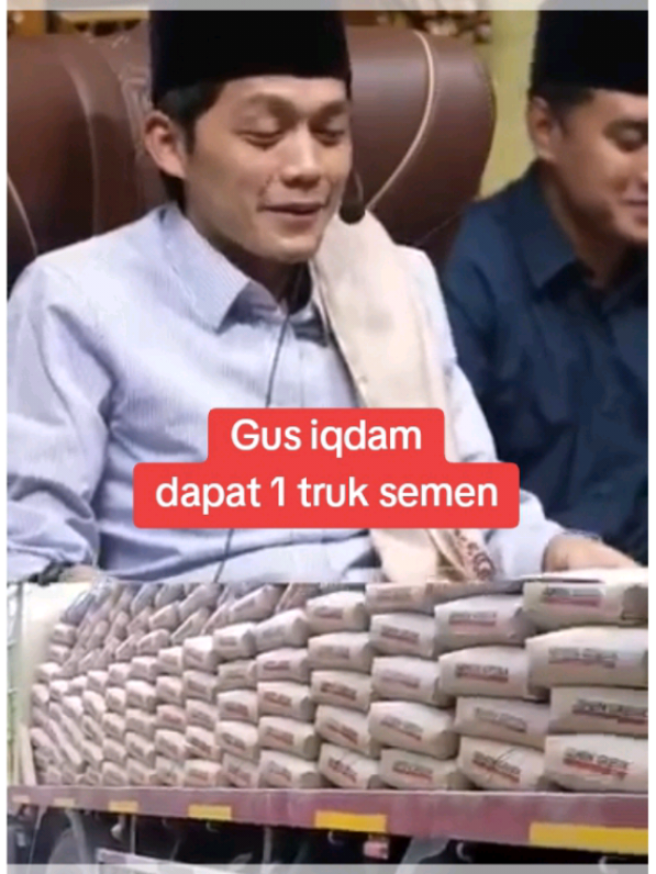 Gus iqdam dapat 1 truck semen
