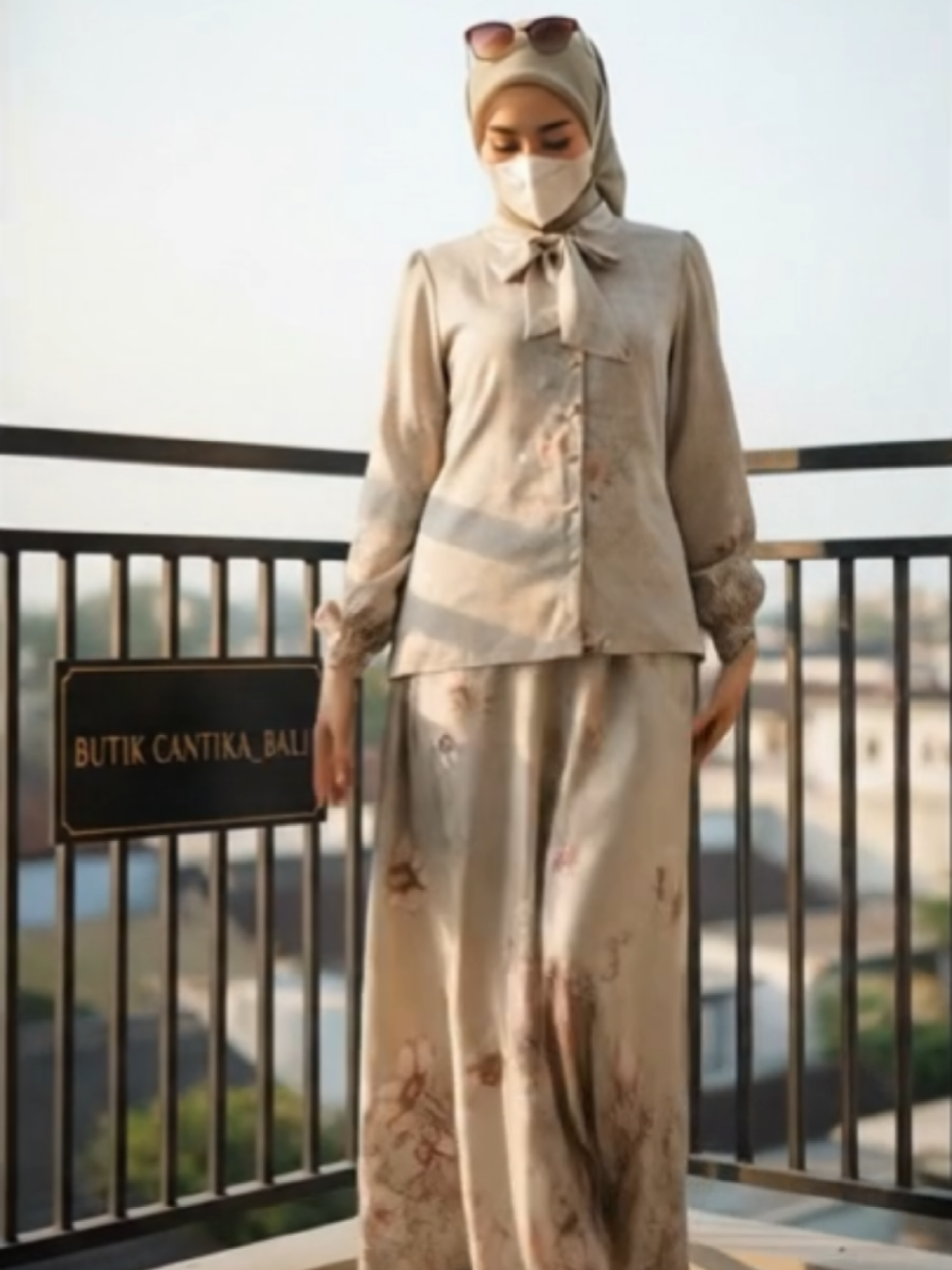 Azalea set rok one set setelan wanita muslim setelan rok wanita modern elegan busui motif bunga setelan rok wanita murah adem nyaman dipakai setelan rok wanita rekomendasi #setelanwanita #azaleaset #setelankekinian #outfitset #rekomendasisetelan 