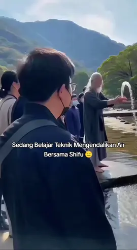 Belajar Mengendalikan Air Bersama Shifu 😑  #donghua #kultivator #donghua_anime 