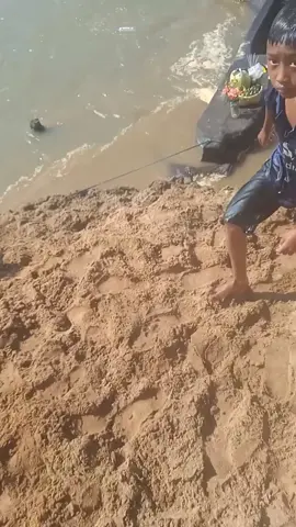 ကဲကိုယ့်ညီကိုမောင်မနှများခင်ဗျာ နောက်ထပ်ကျန်တဲ့လှေတစင်းလဲအောင်မြင်စွာတူးဖော်ရရှိပါပီဗျာ