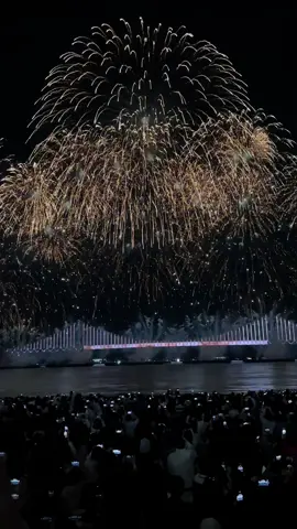 Gwangalli jadi lautan manusi 2025-11-15