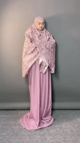 Lebaran pake mukena 50RIBU🫵😍#mukenalebaran #mukenaterawih #mukenatraveling #fypviralシ #outfitinspo 