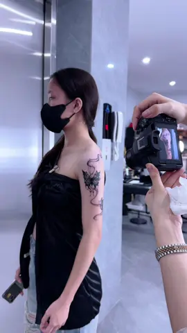 một chút sự xinh đẹp quyến rũ#tattoodongxoaibinhphuoc #tattoo #ytuongxamhinh #xỏkhuyên #nunule 