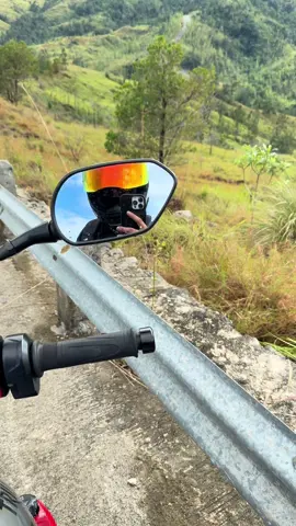 Napapadalas na ako dito :)) #motorcycle #daangkatutubo #nature #unwind #mountain 