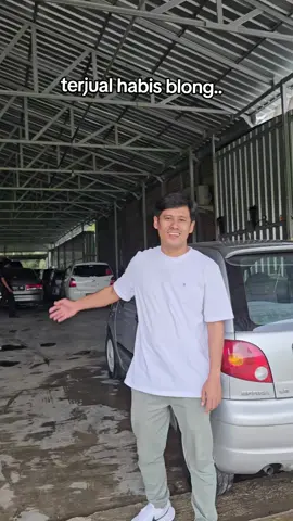 barang kali ada mobil di jual tawarkan ke admin ya saya sematkan 