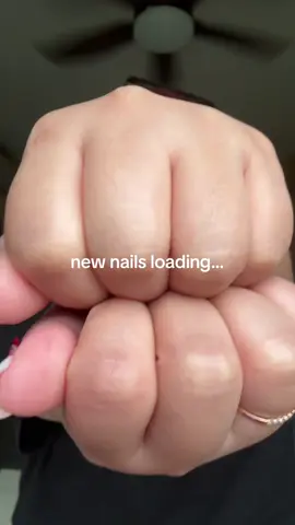 it’s polka dot season ladies ✨ got my nails done at Cupid’s Club 💘 #novembernails #nails #nailstransition 