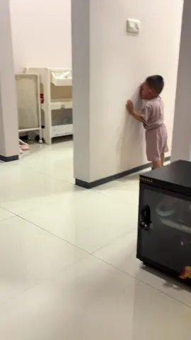 Habis ngerengek ngerengek sama sus nya 😂