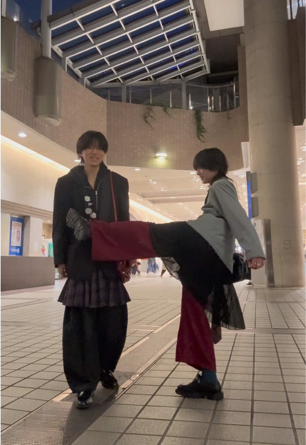 kick!!! #fyp #fashion #outfit #09 @she.lo9 