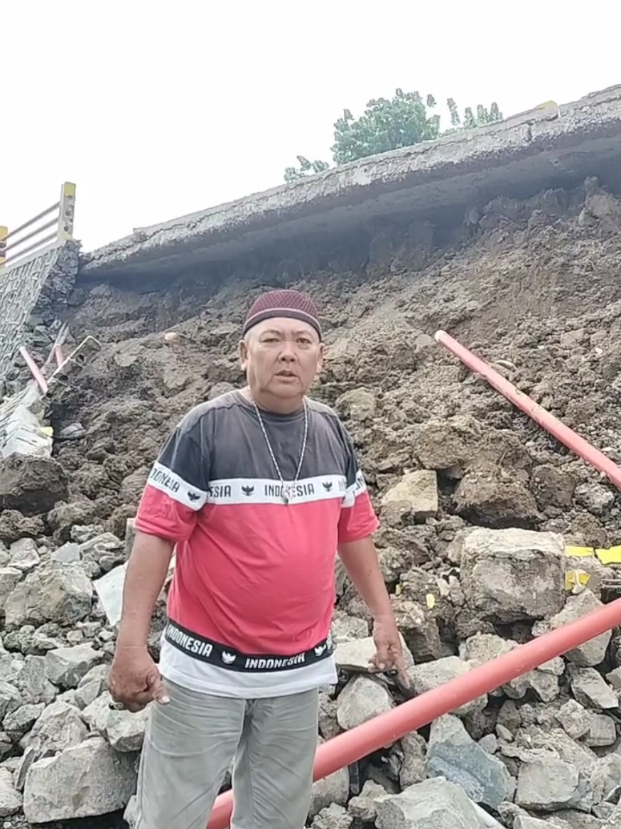 Kondisi Jembatan Gantung Di Losari Jawa Barat ambruk #babakanlosari #jembatanambruk 