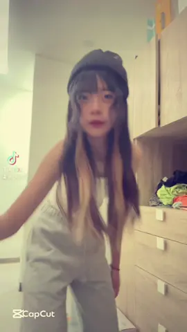 不冷但是想戴帽子