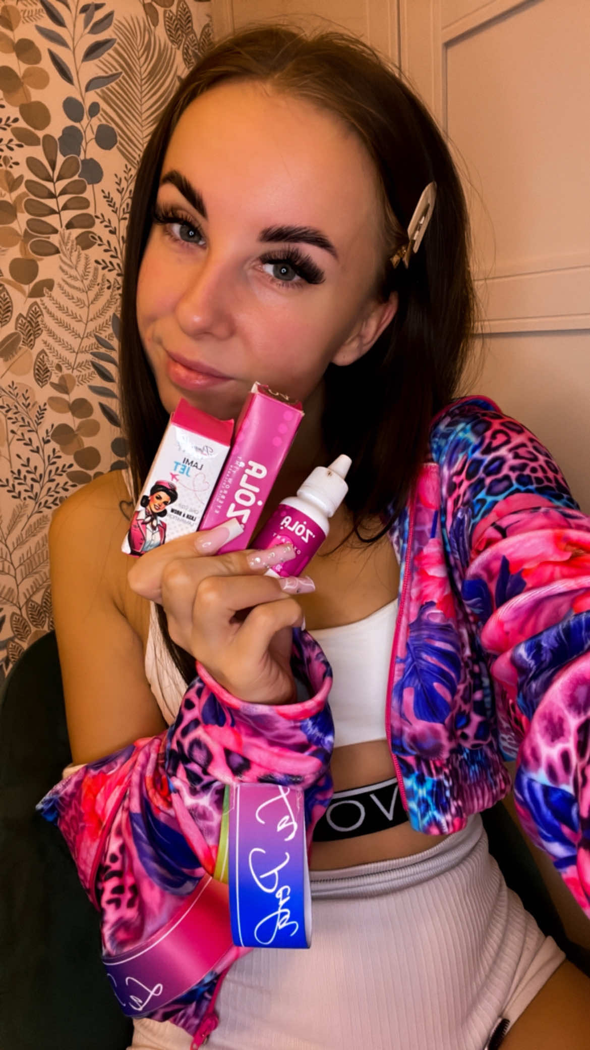 Hejka ! Zrobiłam dla Was szybko filmik z Laminacja brwi obejrzyj i daj znać czy przyszłabyś do mnie na laminacje brwi ? 💖#laminacjabrwi #laminationbrow #brwi #brows #zola 