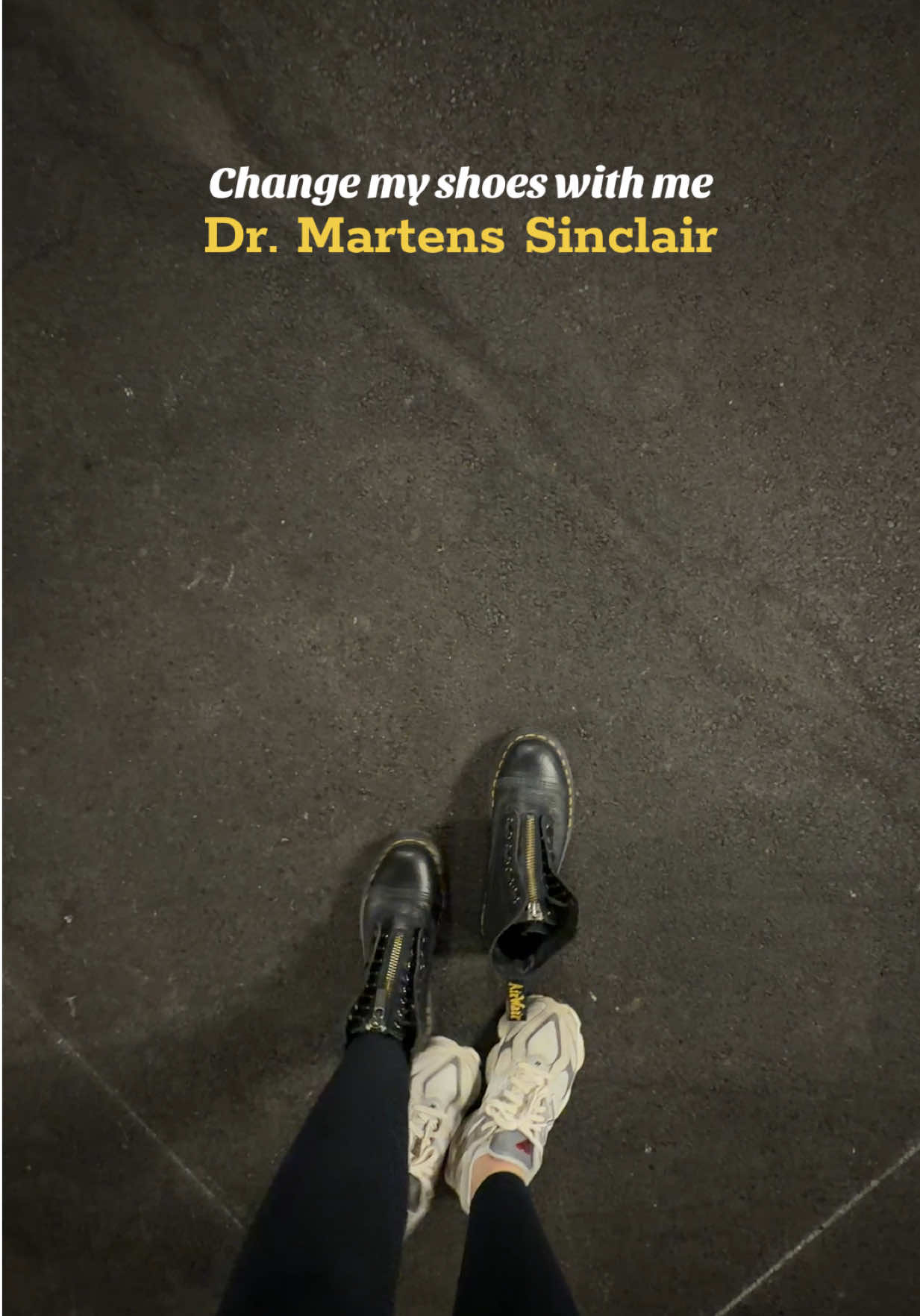 Lets change my shoes with me 🤍💭 #drmartens #drmartenssinclair #sinclair #drmartensofficialstyle 