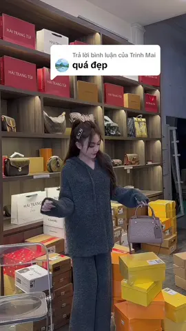 Trả lời @Trinh Mai tặng cô 20/11 hợp lí ạ #xuhuongtiktok #tuixach 