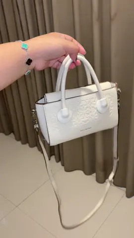 #tascantik #taswanita #tasselempang #handbag 