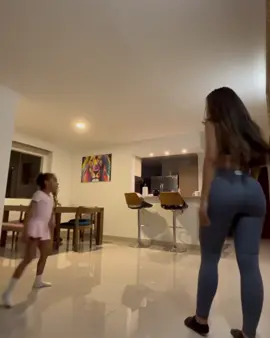 el talento de mi princesa 😍😍😍 #princesa #hermosa #balet #bailarina #talento 