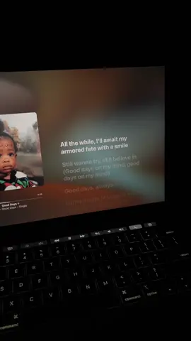 Good days, always #macbook #fyp #lyric 