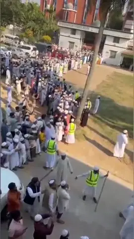 #molana Bangladesh #> قائدجمعیت مولانا فضل الرحمن مدظلہ جامعہ اسلامیہ حلیمیہ مدہی پور منشی گنج بنگلہ دیش پہنچ گئے۔ *آج تقریب سے خطاب کرینگے*