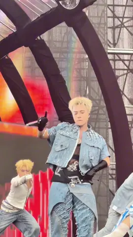 Tui biết mấy bà Muzik mê nên đăng đó WaterBoomb #QuangHungMasterD #quanghungmasterd #muzik 