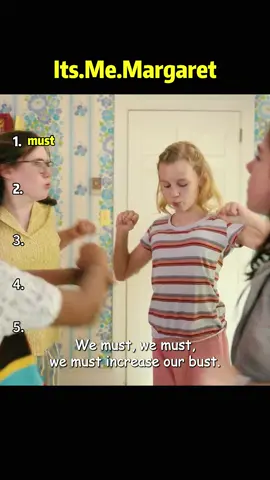 It's Medusa! Heidi Klum debuts her costume at her Halloween Celebration in NYC.#halloween#halloweencostume#halloweenideas #firstalloween#costume