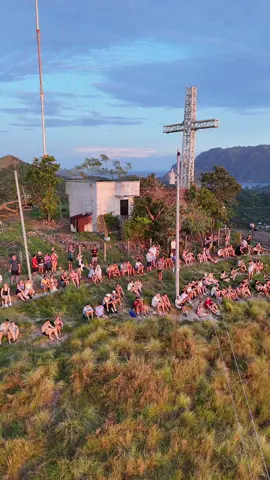 CoronFindingTours  with drone shot  Book now 😊🙂🚁 Sunset Mt.tapyas 🌄🌅 #Coronpalawan #viral #droneshots #creatorsearchinsights2025 #reels 