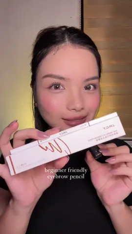 defined kilay starts now try niyo na rin ‘to  #JMCYPH #1111BigPamaskoSale   #TikTokShop11BigPamasko #JMCYwhiteeyebrow #jmcyeyebrowpencil 