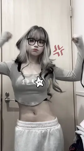 出会いとか求めてない系すぎて全員他人(あたりまえ)は？#睡眠時間足りてない 家の中でしか腹だし着てないよ　胃が悪いおかげで42キロまで落ちた#08 #fyp #骨格ウェーブなりたい 