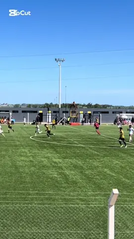 Pero que distinguido @gianpaganni #peñarol #futbol #bajala #gianlucas 