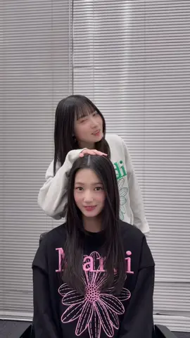 たまたま同じようなトレーナーだった✨うれしすぎて滅#好きすぎて滅 #踊ってみた #僕青 #八木仁愛 #吉本此那 