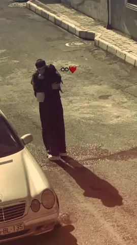 لان هاي الانسانة تحبك ومتريد تخسرك #🥹💘✨ #مشاهير_تيك_توك 