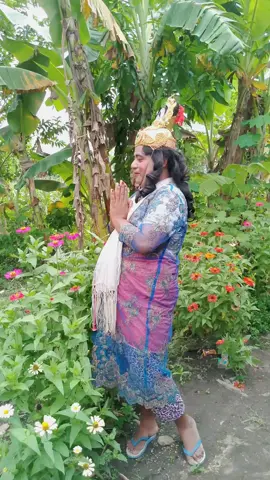 lagi macak ratu zuzzana