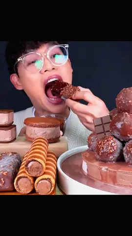 Dessert Mukbang #lovelymukbang #asmrfood #eatingshow #tiktokfood #food 