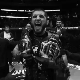 Din düşmanı ayakta dövüş sevdalısı onun bunun çocukları birinizi değil hepinizi yemeye geliyoruz zafer müslümanın olacak daima elhamdurillah☝🏿☝🏿#islammakhachev #islam #mma #UFC #ufc322 