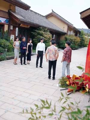 Sembuhkan Dulu Istriku yang Manusia(Sulih Suara) : Episode 52

Nonton Dracin Gratis Di Dracinkita.com