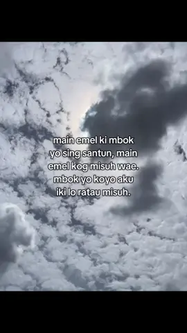 vollume besarkan biar menyala🥶