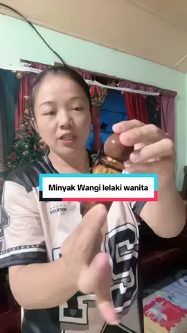 Unboxing free sample, perfume wanita lelaki soft wanginya🥰. Tq seller yang murah hati🫶. #freesample #freesamplesapproved #affiliatemarketing #perfume 
