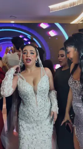 العروسه يوم الفرح 🤩💓 #😲😲😲  #ترند #اليوم 