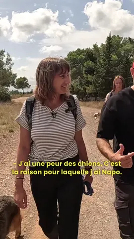 Elle a pris un chien parce qu’elle en avait peur 😰 Vidéo complète dispo dès maintenant sur 👉 YouTube/EspritDog ! Lien en bio #espritdog #chien #fyp