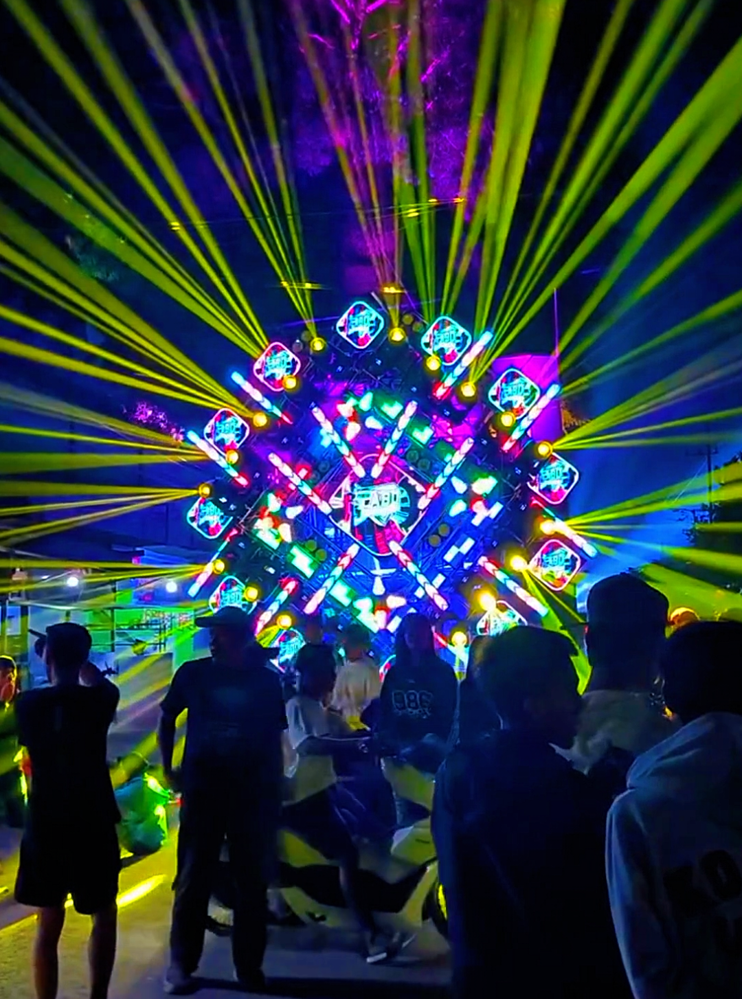 NEW ABD PESONA GONDANGLEGI 🤩 @newabdpro  #pesonagondanglegi2025 #karnavalgondanglegi2025 #newabdaudio#soundhoregjawatimur #fyp 