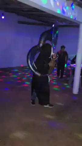 Sigue la monja tocando tuba 🤣🤣🤣🔥🥁🎼