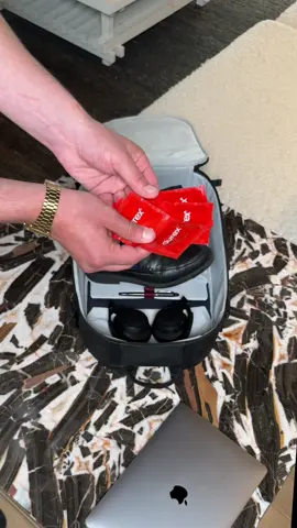 If you blink you lose 