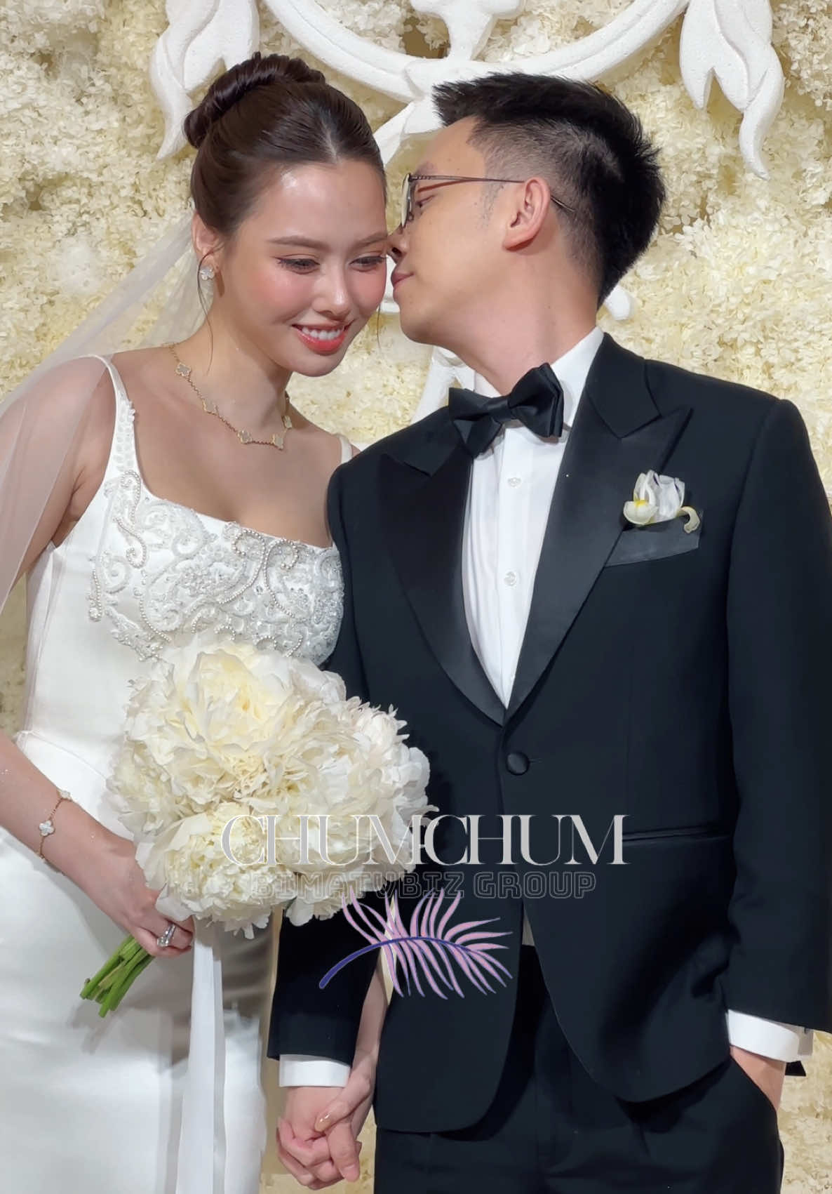 Nụ cười rạng rỡ, ánh mắt đầy hạnh phúc của chú rể Đức Ân và cô dâu Tâm Như trong ngày cưới #chumchum #danghoangtamnhu #danghoangtamnhubychumchum #bautroinaycoembychumchum 