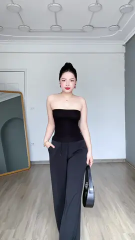 Em quần nỉ đang siu hottt nè các bà. Mặc vừa sang vừa thoải mái 🥰