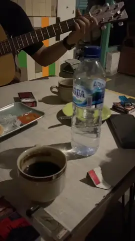 Yg pengen pake aksesoris samaan bisa cek showcase teman”🙏🏻🥰 #jikaituyangterbaik #coversong #tongkrongan #sadstory #fyp 