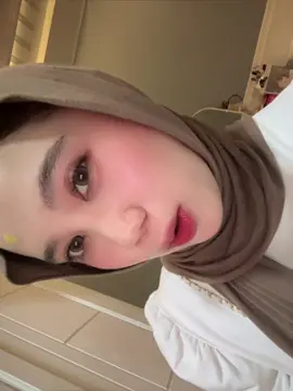 wkwk belibett😭#fypage 